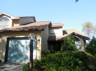 50 Harvard Rd, Watervliet, NY 12189