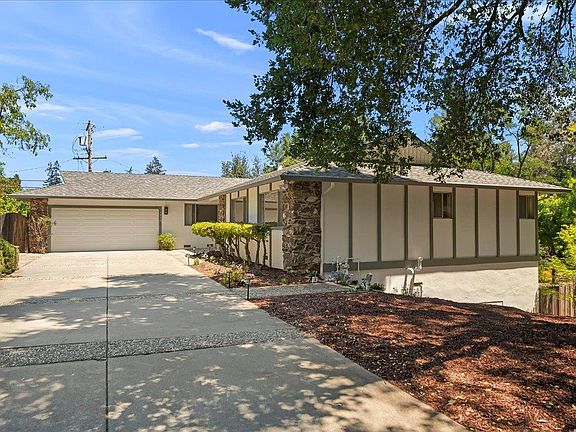 4th image of 13975 Quito Oaks Way