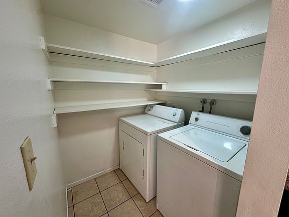 5th image of 5266 Lisagayle Ct Unit 118