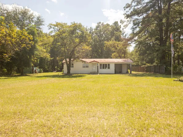 4269 Beulah Rd, Smoaks, SC 29481