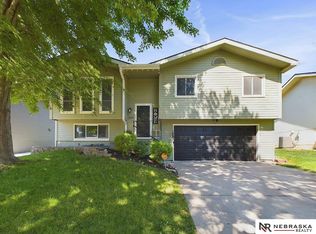 2455 SW 16th St, Lincoln, NE 68522