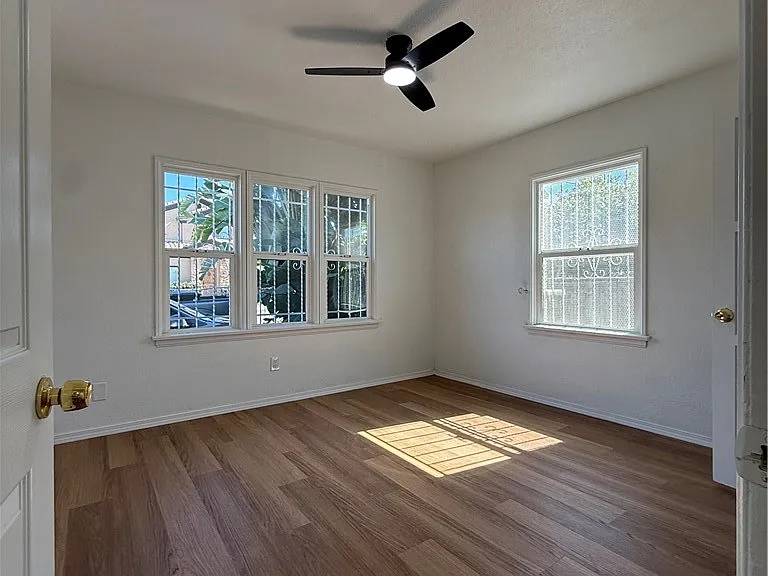6521 Walker Ave — Photo 8