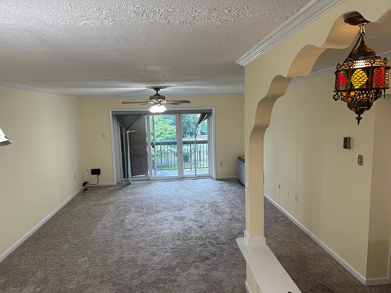 7420 Lakeview Dr #207 — Photo 3