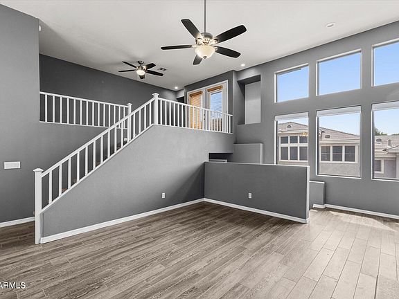 5th image of 15221 N CLUBGATE Drive #2127