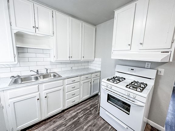 2nd image of 412 Mid America Blvd