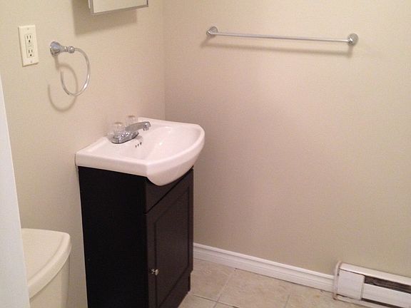 4th image of 128 Ranee Ave #Basement