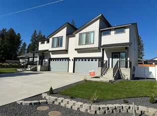 1017 E Farwell Rd, Spokane, WA 99208