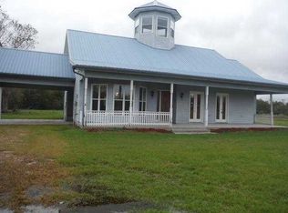 160 Oak Grove Ln W, Belle Chasse, LA 70037