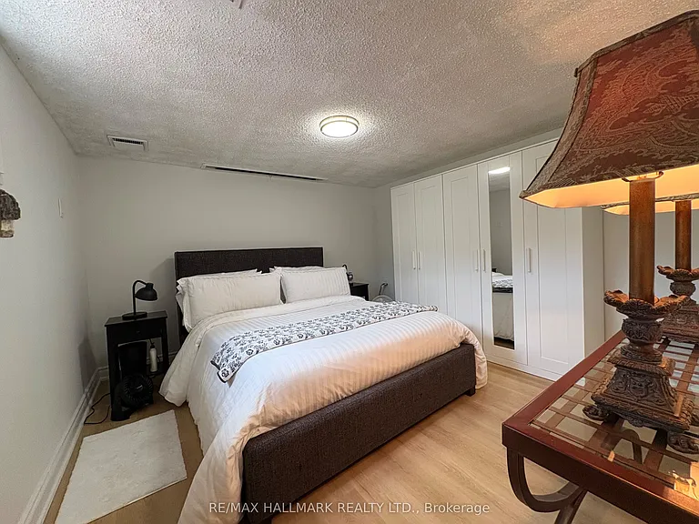 67 Saskatoon Dr #LOWER — Photo 16