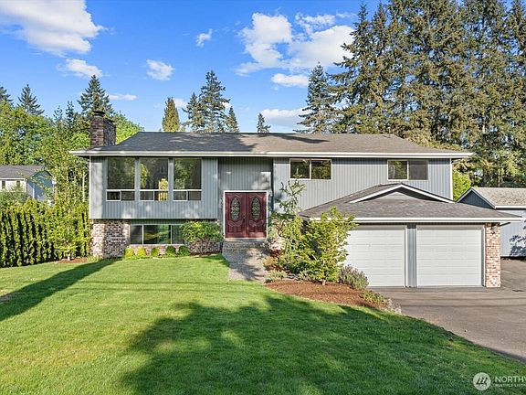 2nd image of 23521 3rd Avenue SE