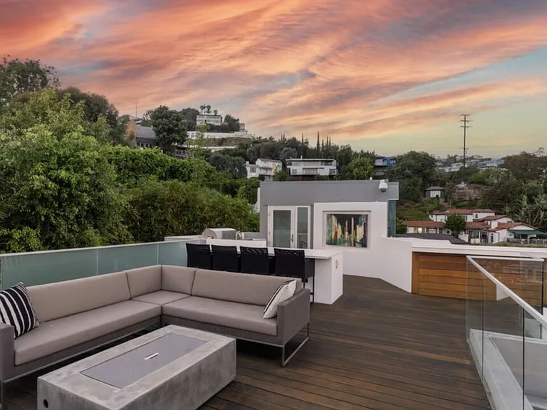 1377 Miller Pl — Photo 39