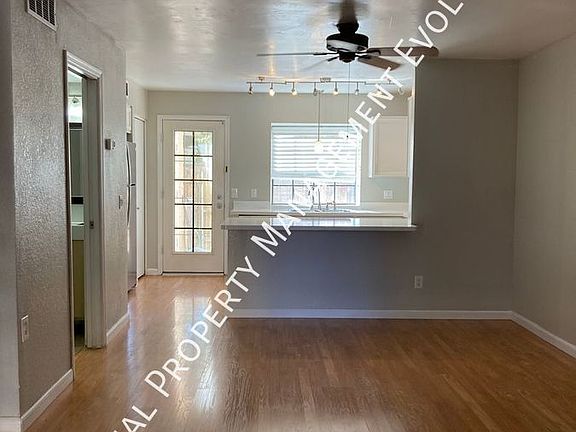 2nd image of 4901 E Kelton Ln #21327961-0
