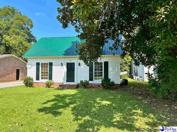 207 E Bobby Gerald Pkwy, Marion, SC 29571