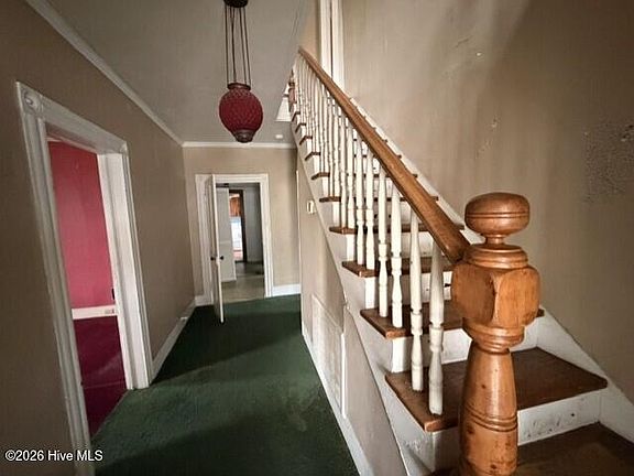 3rd image of 307 Dobbs Street