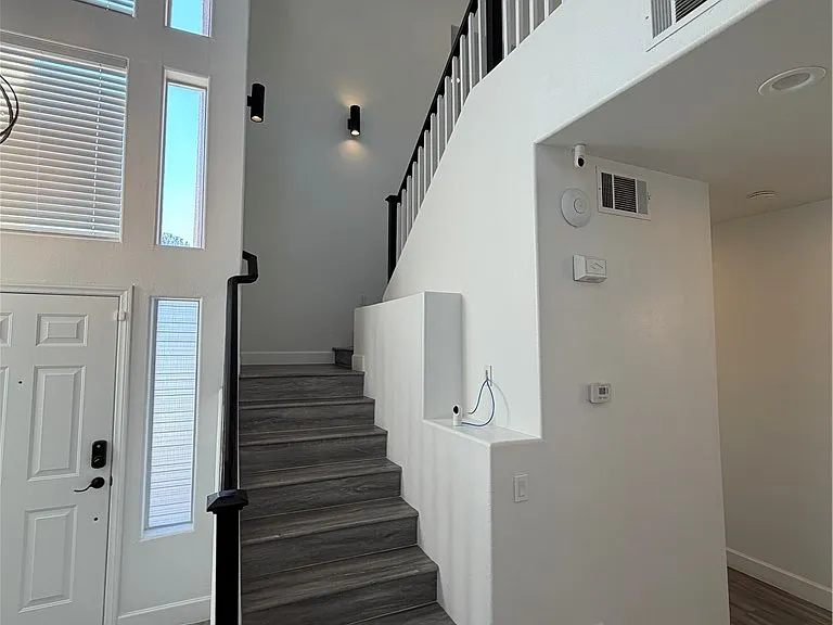 2456 Sheltered Meadows Ln — Photo 16