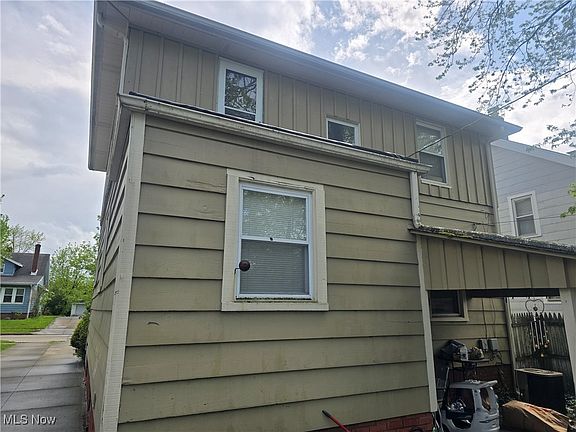 2nd image of 95 Wandle Ave