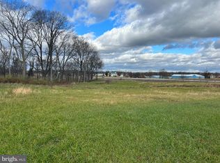 640 War Admiral Blvd, Charles Town, WV 25414