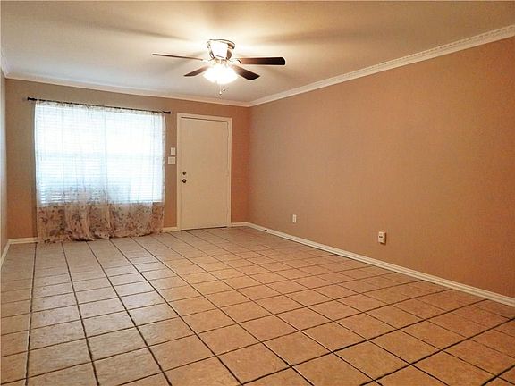3rd image of 5818 E University Blvd APT 118