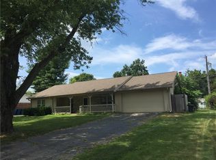 82 Parkview Rd, Carmel, IN 46032