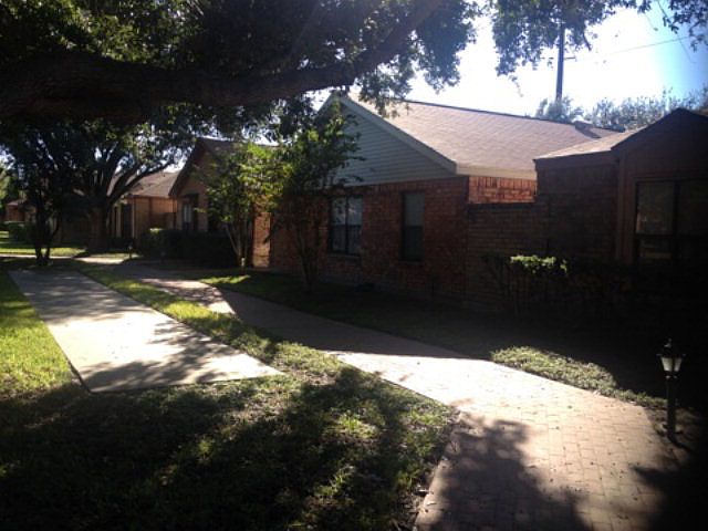 1st image of 3620 Gumwood Ave