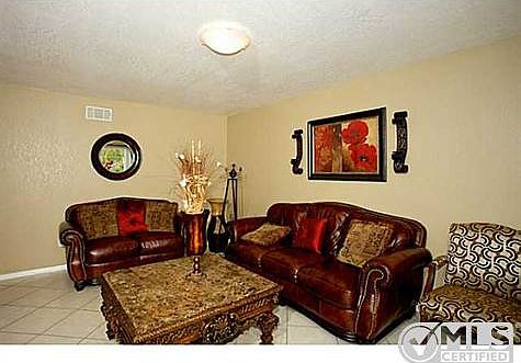 3rd image of 4410 Powderhorn Dr
