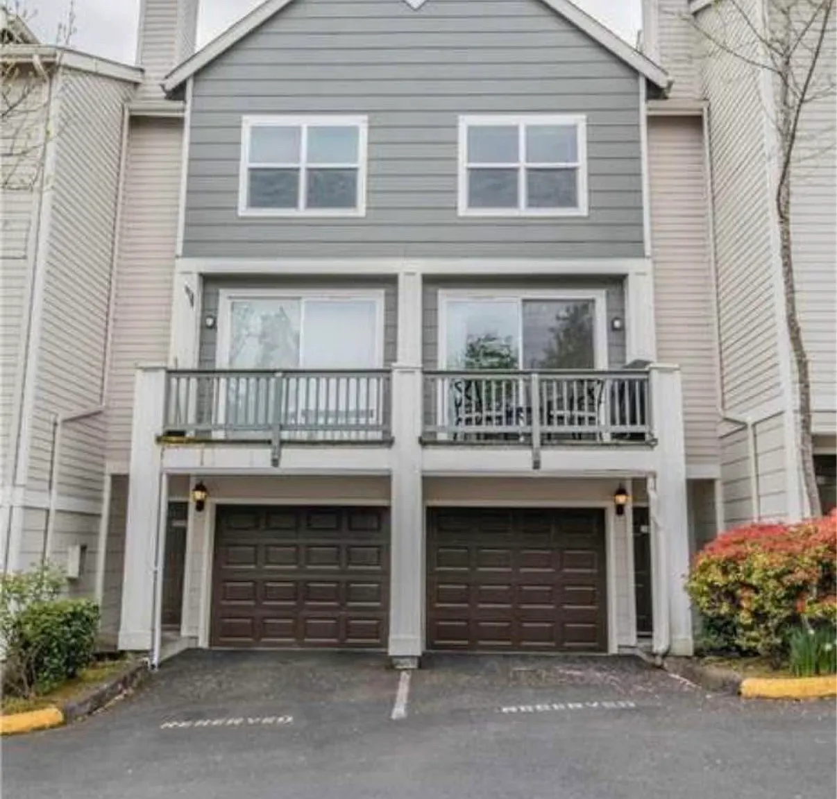 2 bed, 1035 sqft, $1,250 — Photo 1