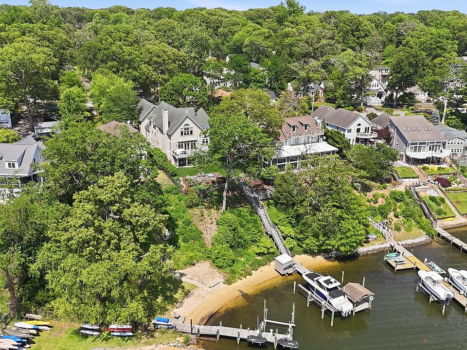 1st image of 641 Honeysuckle Ln