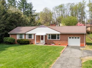 2000 Lee Hwy, Bristol, VA 24201
