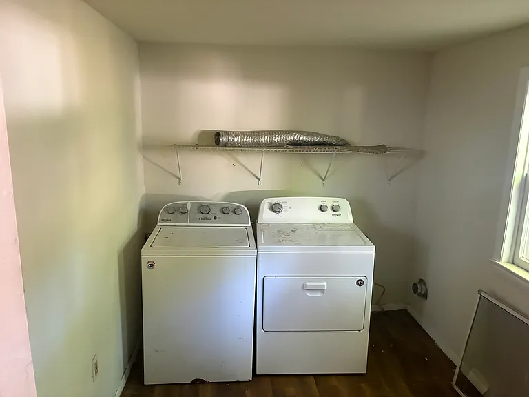 633 New Buckley St #1 — Photo 5