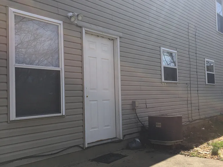 1299 Crescent Ct — Photo 18