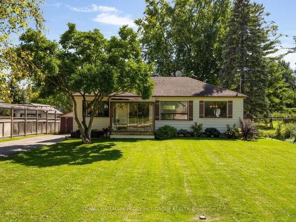17 Faris Ave, King, ON L0G 1N0