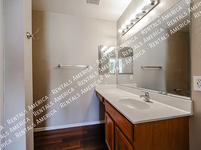 6817 E Quiet Retreat — Photo 13