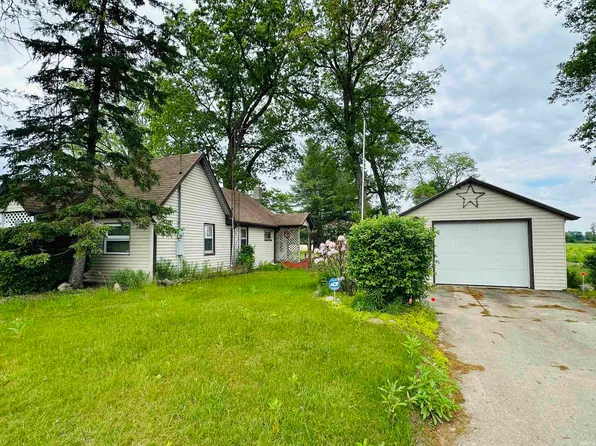 6520 N State Route 23, Walkerton, IN 46574