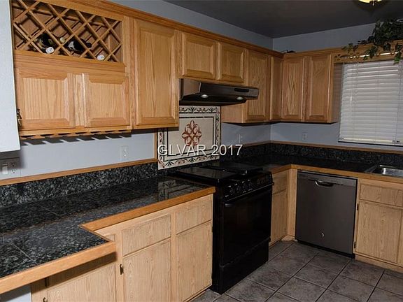 4th image of 4518 Little Finch Ln