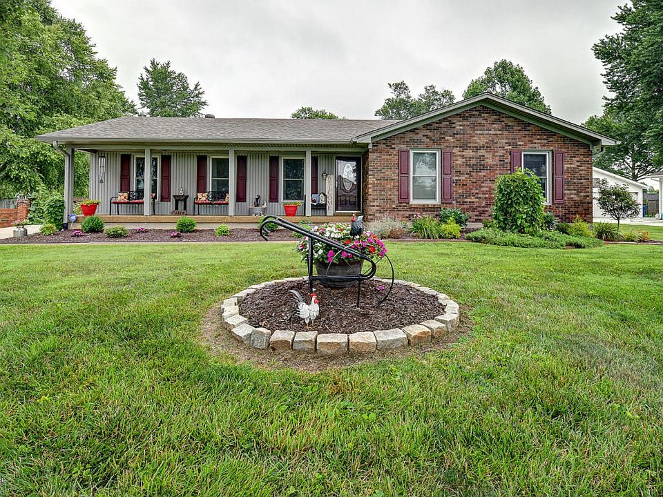 1st image of 318 Centerview Dr