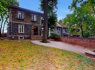 191-30 Palo Alto Ave #1, Hollis, NY 11423