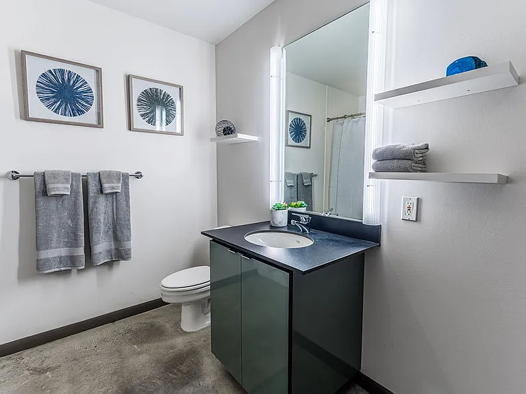 1030 NW 12th Ave #110 — Photo 11