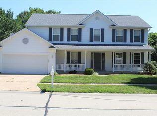2675 Queen Bee Ln, Saint Louis, MO 63129