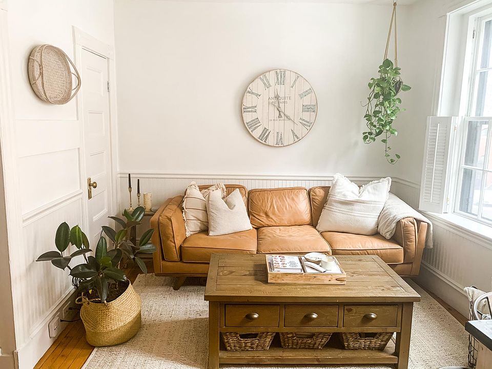 Living room. Coat closet door shown at left.