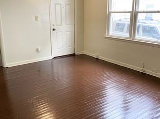 1015 Quarry Ave NW, Grand Rapids, MI 49504