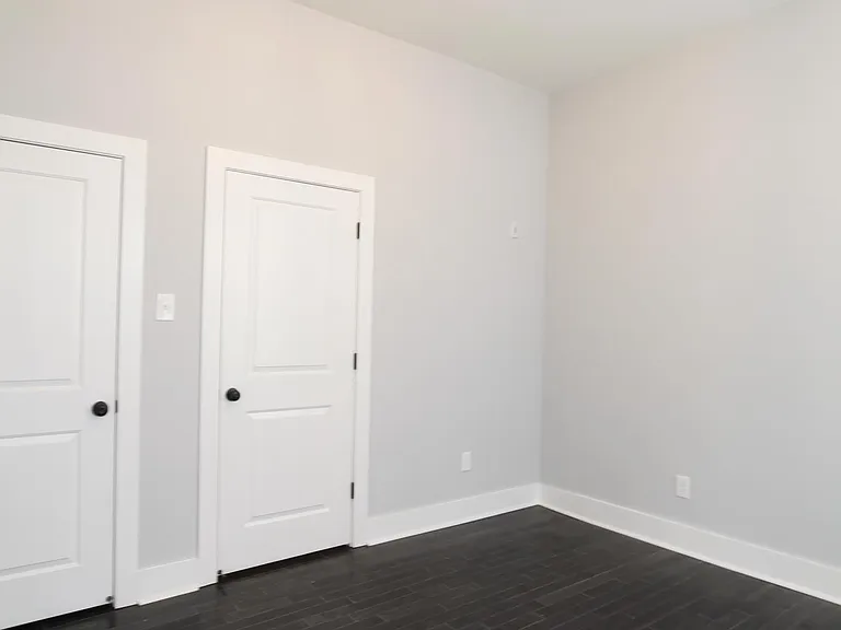 4921 Cedar Ave #1 — Photo 4