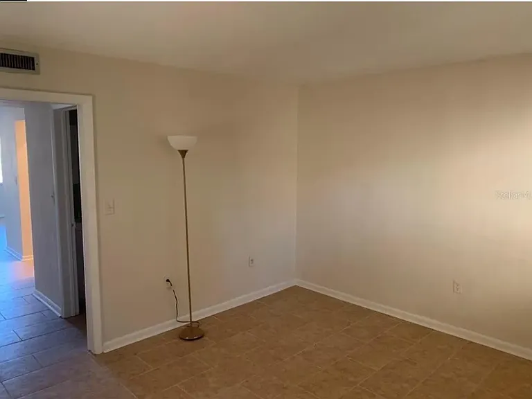 224 Waverly Way #2 — Photo 6