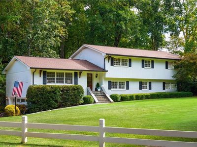 3519 Sunderland Way NE, Atlanta, GA, 30319