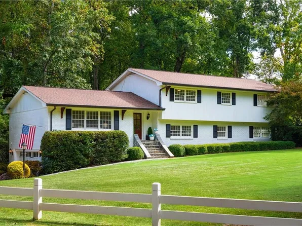 3519 Sunderland Way NE, Atlanta, GA 30319