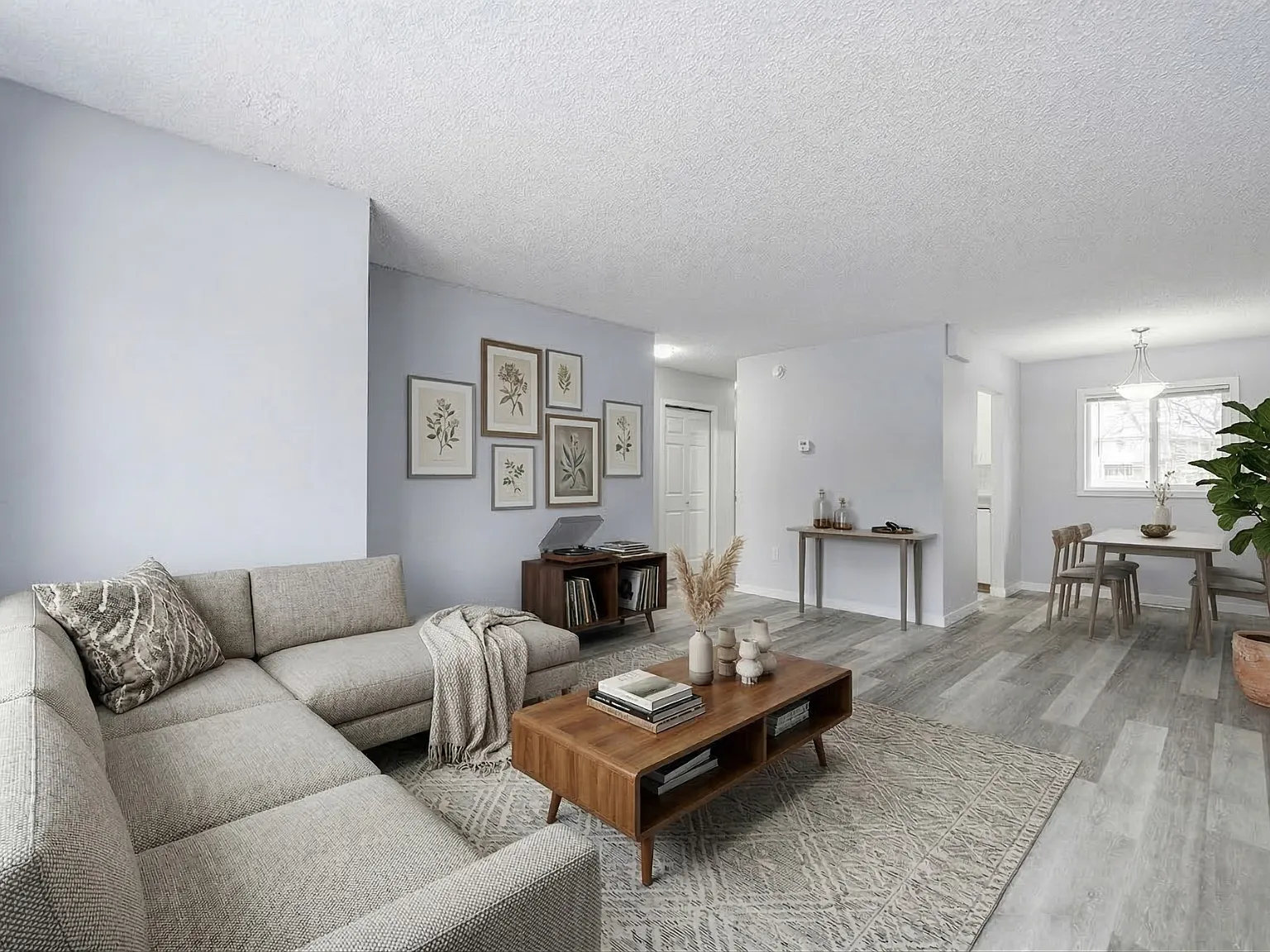 Westside Court - 205 Avenue N South — Photo 3