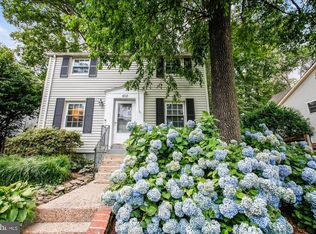 1012 S Dinwiddie St, Arlington, VA 22204