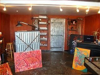 2nd image of 2251 The Alameda