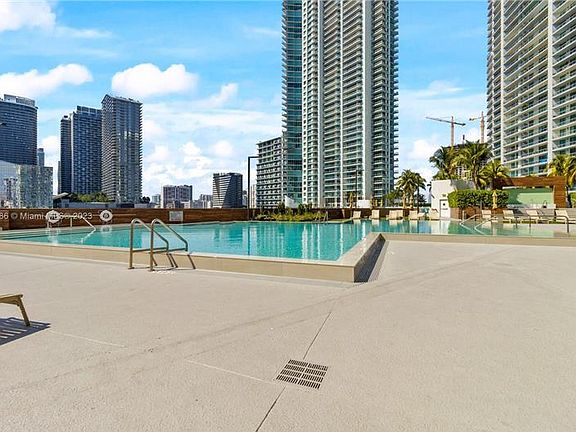 2nd image of 350 S Miami Ave #4009