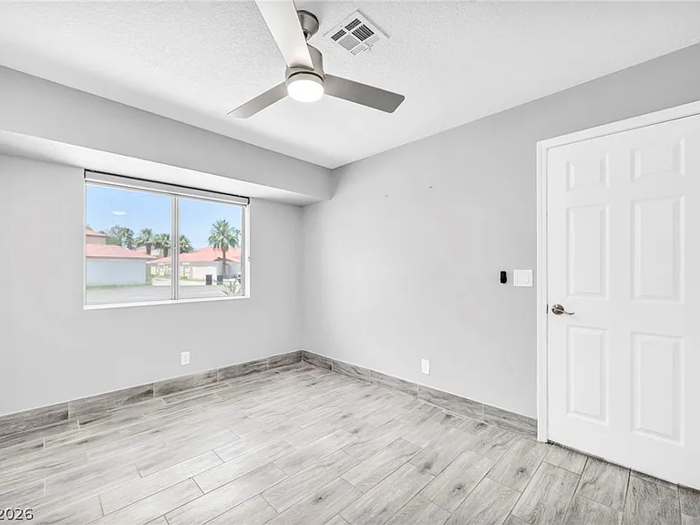 3000 Blue Fin Cir — Photo 25