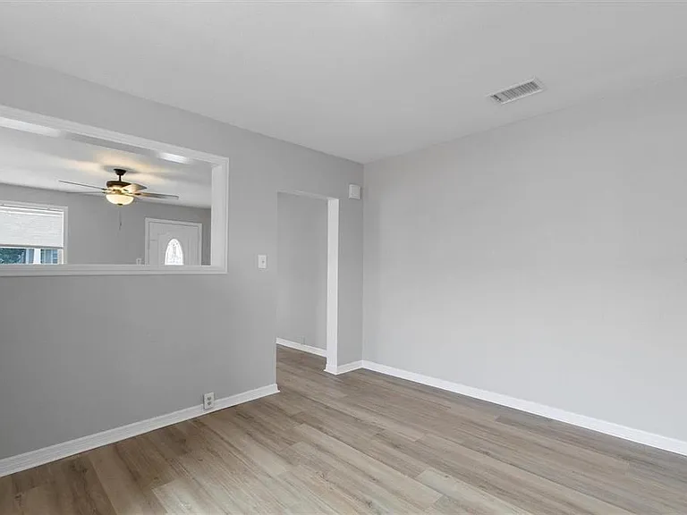 2406 E Clark St #A & B — Photo 8